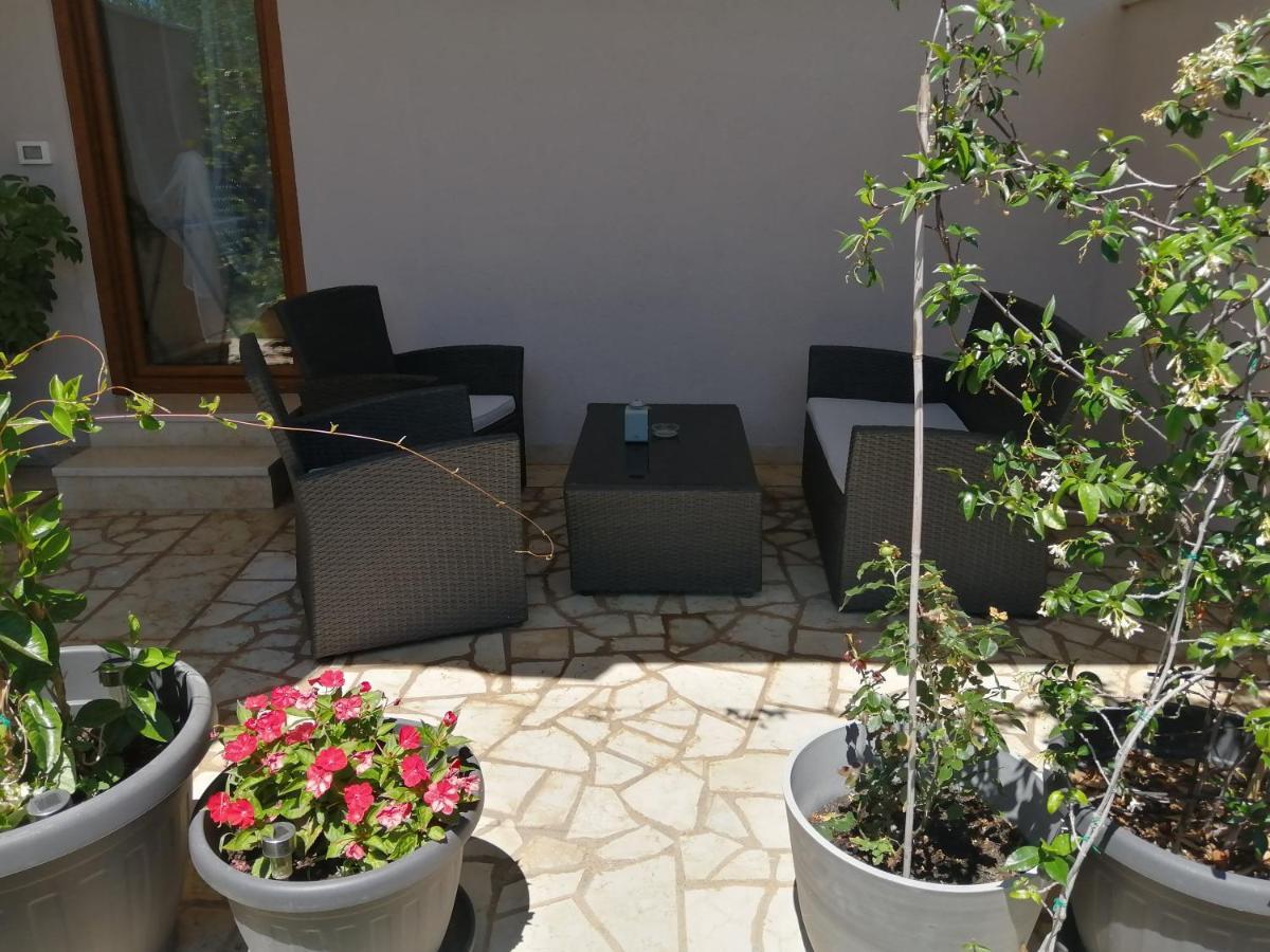Apartments And Rooms Lorena 236 Rovinj Dış mekan fotoğraf